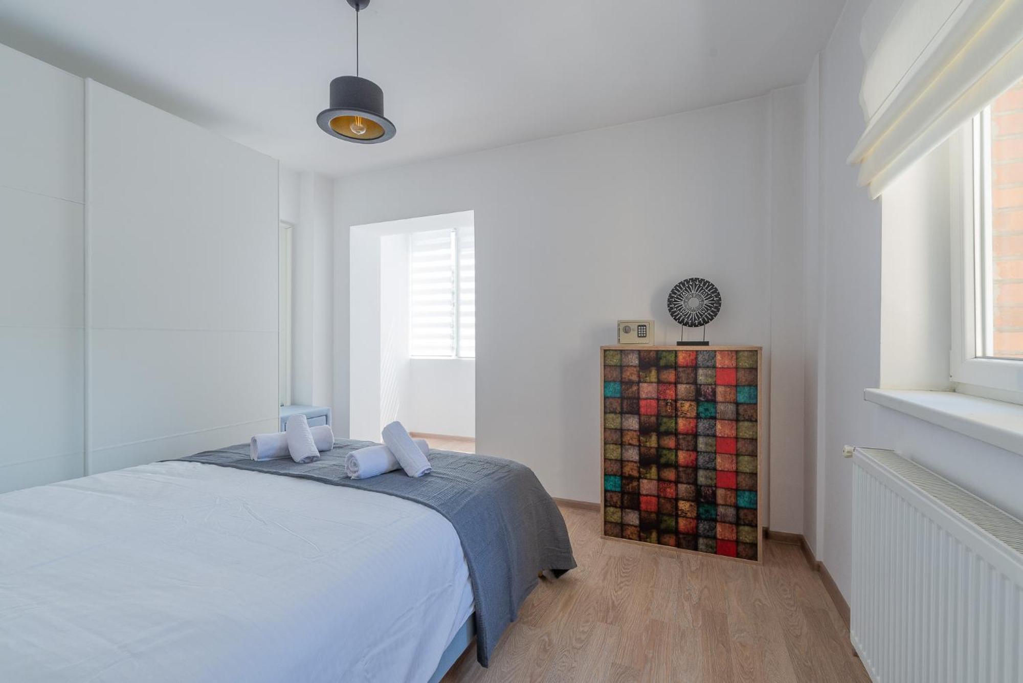 City Center-Cozy One Bedroom Apartment Бухарест Екстер'єр фото