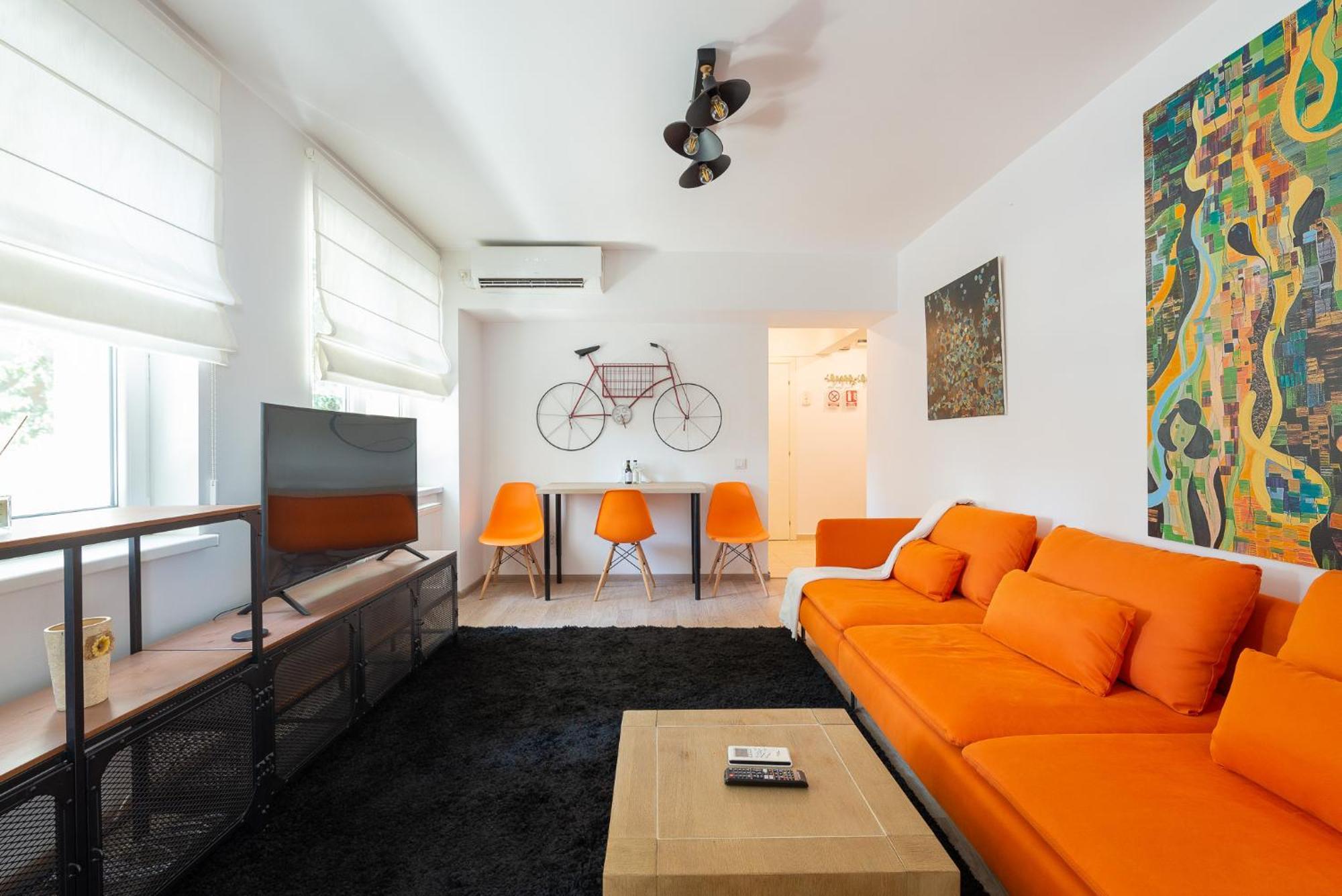 City Center-Cozy One Bedroom Apartment Бухарест Екстер'єр фото